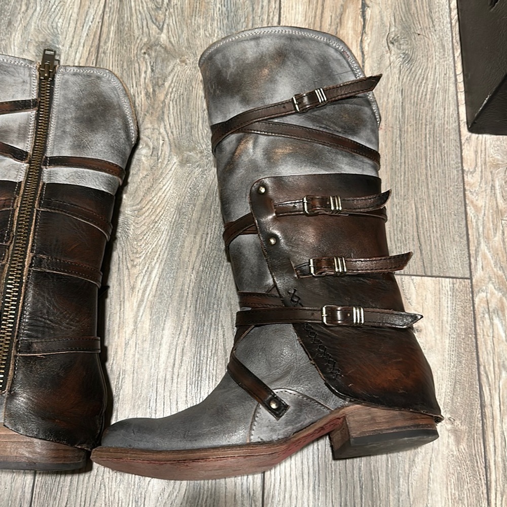 COPY - Freebird Riley sz 8 leather boots